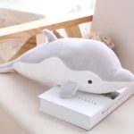 Peluche dauphin decoration chambre