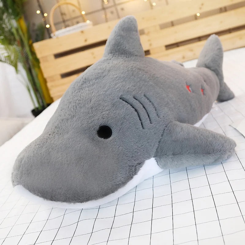 Peluche géante requin copain