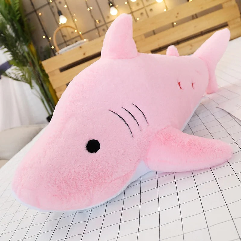 Peluche géante requin copain