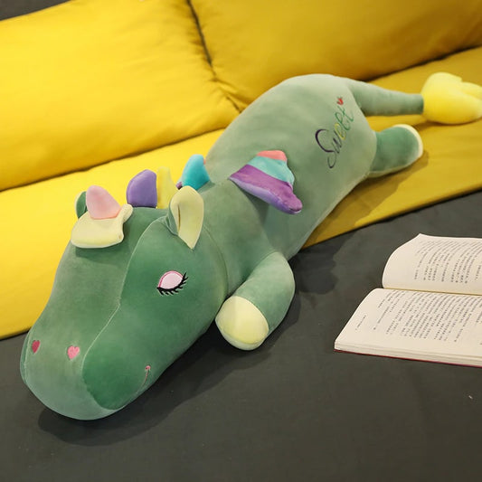 Licorne couchée et douce pour enfant