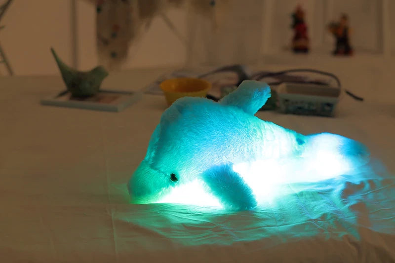 Peluche dauphin lumineux